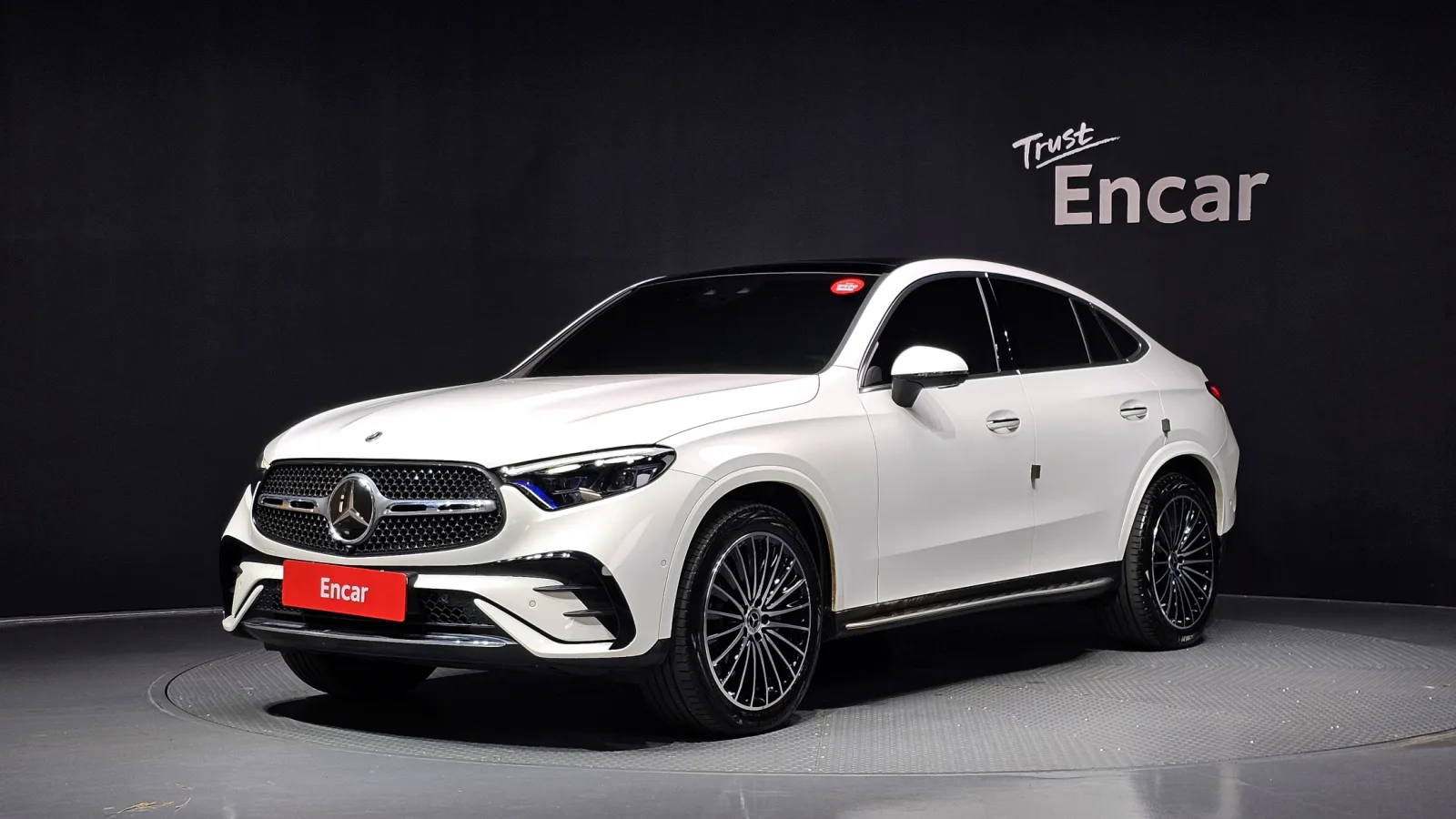 2024 Mercedes-Benz GLC-Class