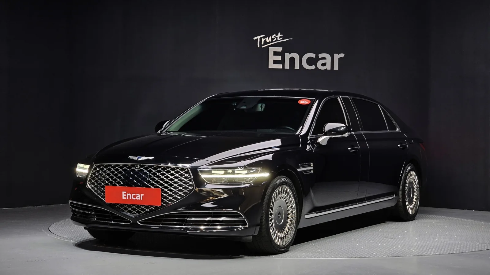 2019 Genesis G90