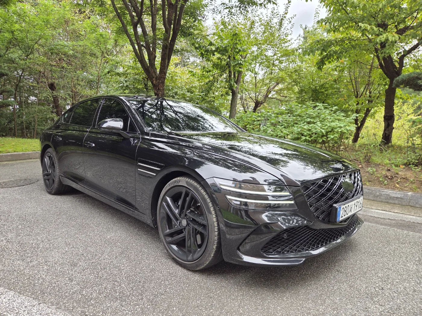 2026 Genesis G80