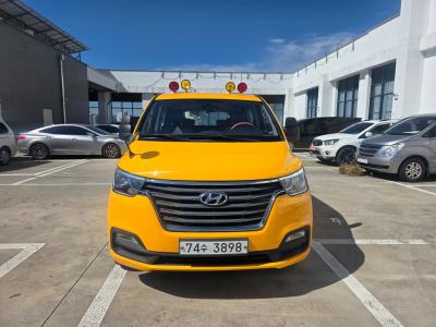 2020 Hyundai Starex