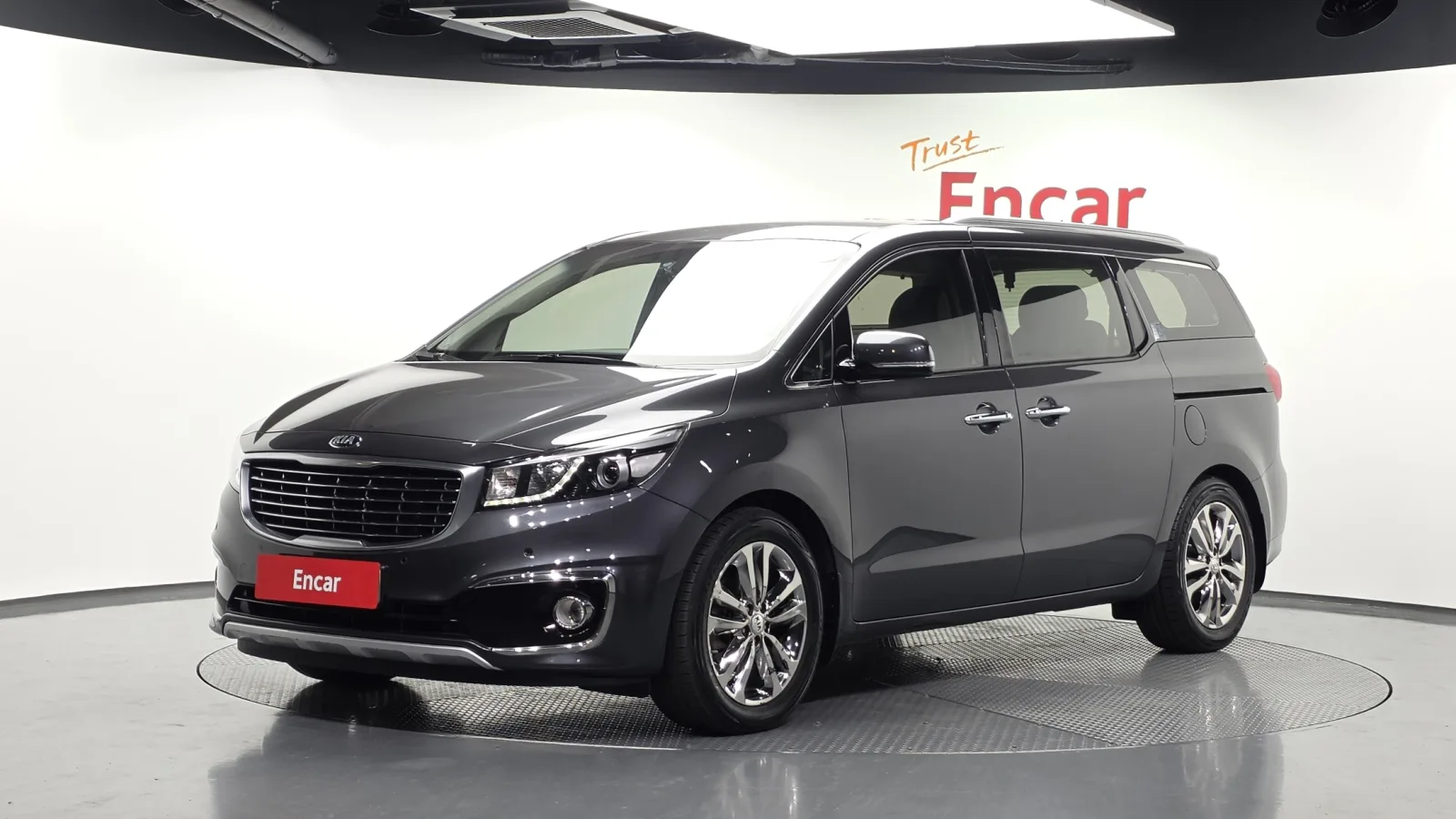 2017 Kia Carnival