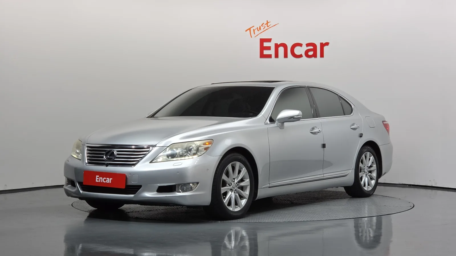2012 Lexus LS