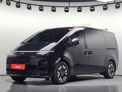 2023 Hyundai Staria
