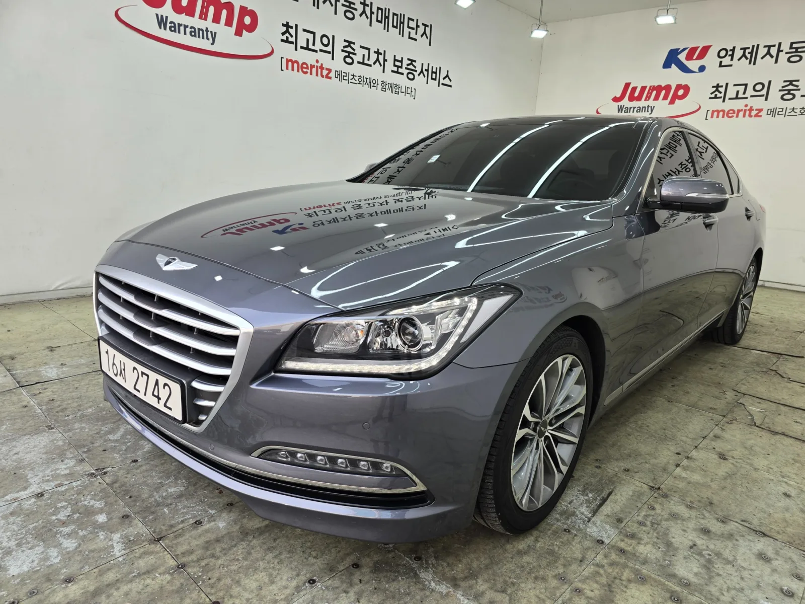2016 Hyundai Genesis