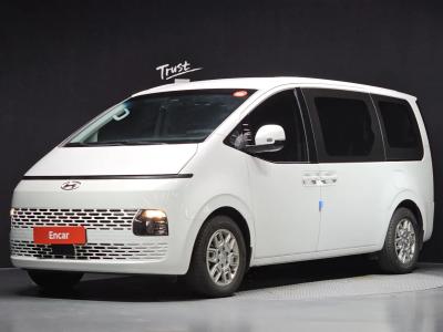 2023 Hyundai Staria