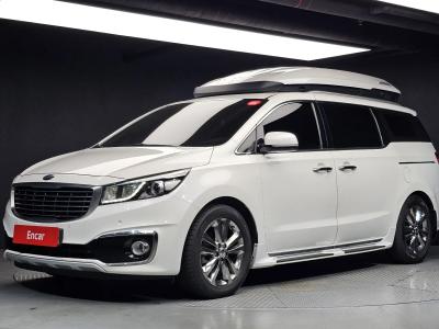 2017 Kia Carnival