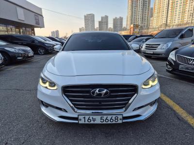 2019 Hyundai Grandeur