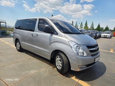 2016 Hyundai Starex