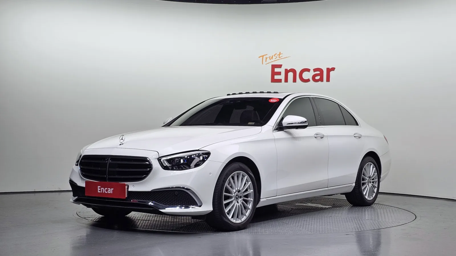 2022 Mercedes-Benz E-Class