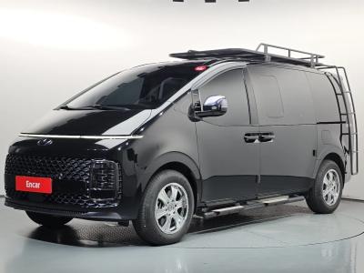 2024 Hyundai Staria