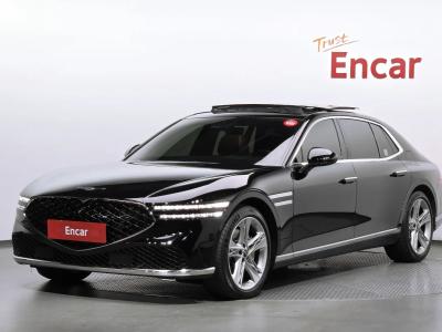 2022 Genesis G90