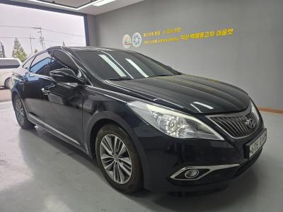 2017 Hyundai Grandeur
