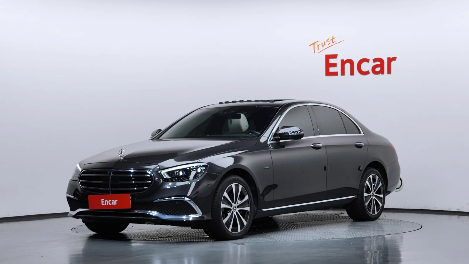 2021 Mercedes-Benz E-Class