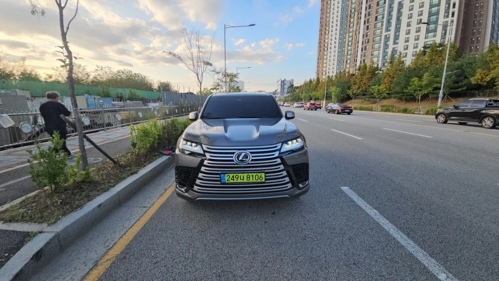 2025 Lexus LX