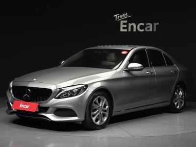 2016 Mercedes-Benz C-Class