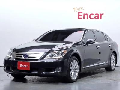 2010 Lexus LS