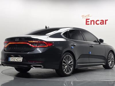2018 Hyundai Grandeur