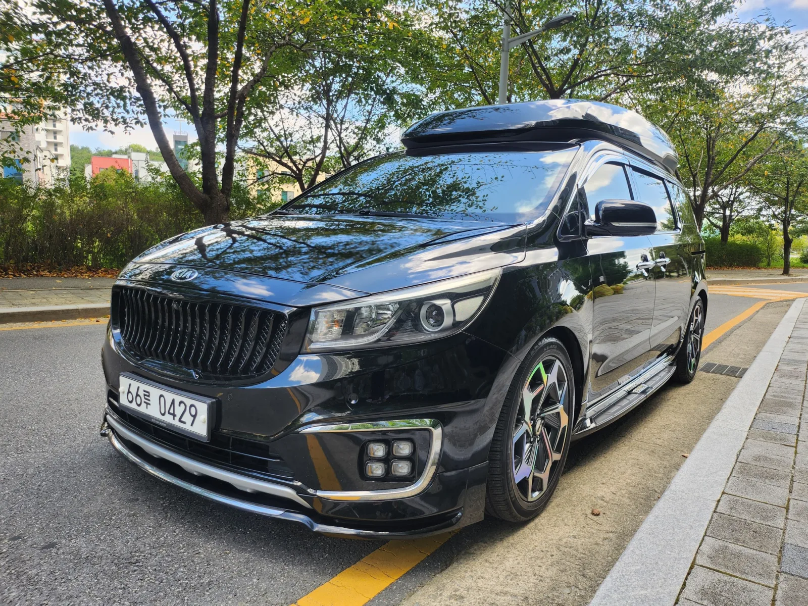 2016 Kia Carnival
