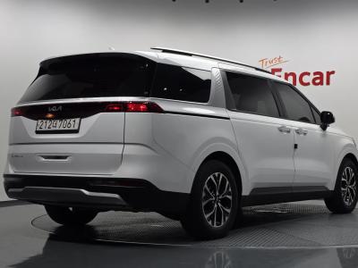 2023 Kia Carnival