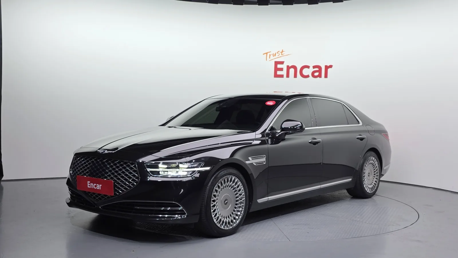 2019 Genesis G90
