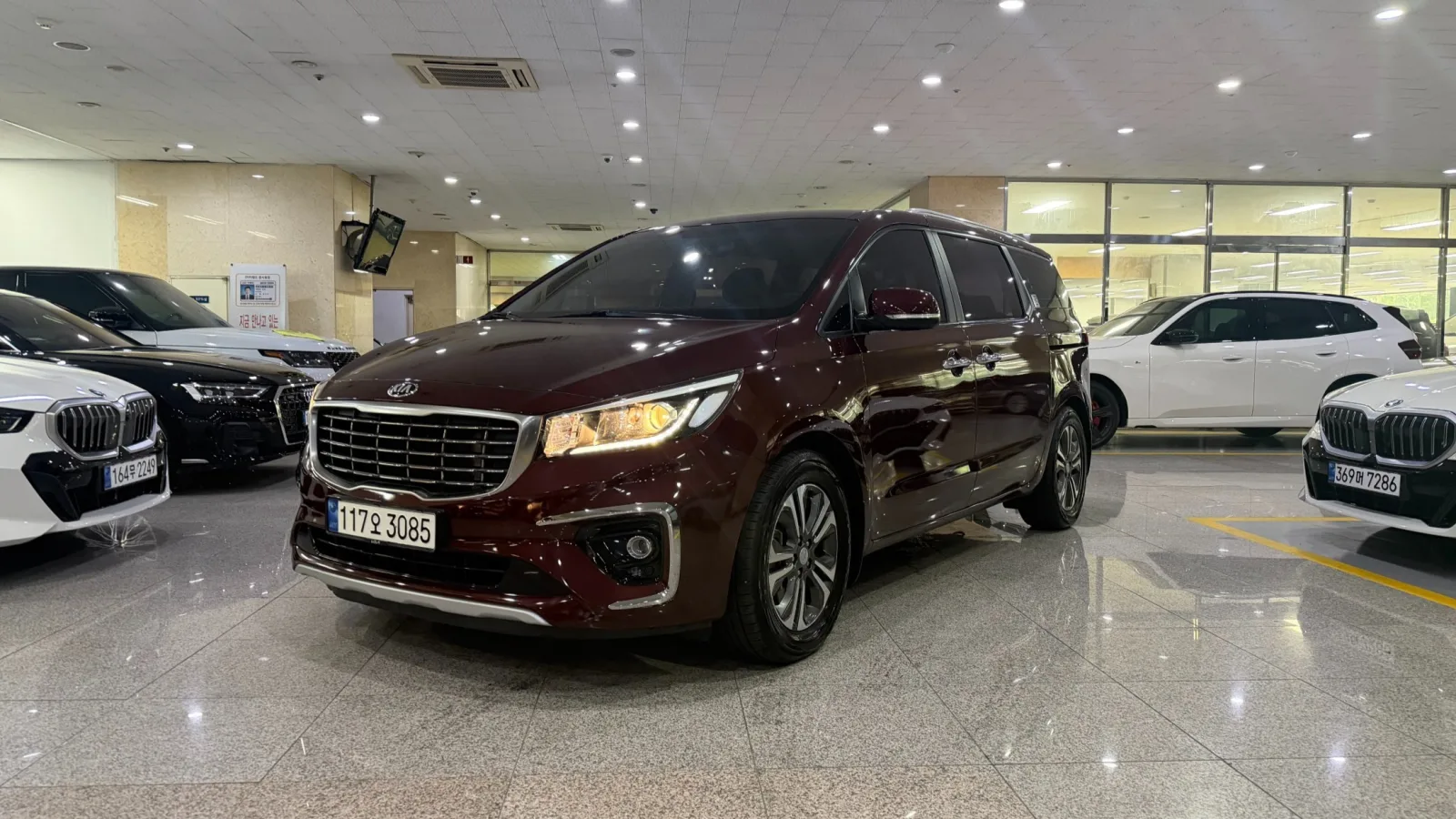 2019 Kia Carnival
