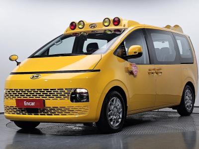 2022 Hyundai Staria