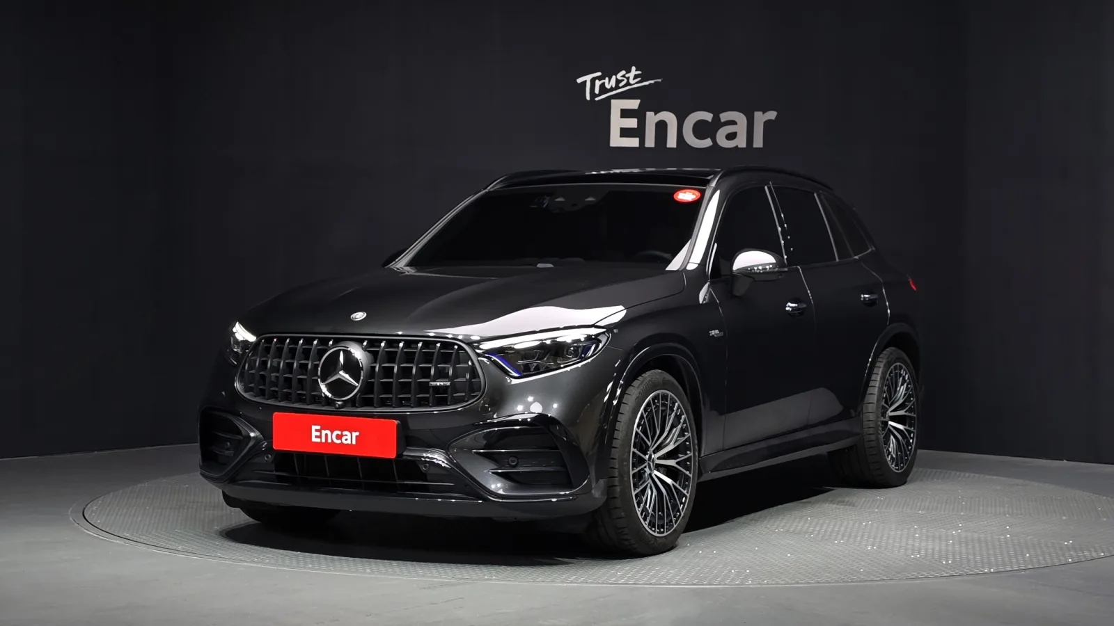 2025 Mercedes-Benz GLC-Class