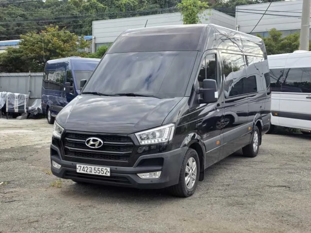 2017 Hyundai Solati