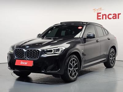 2022 BMW X4