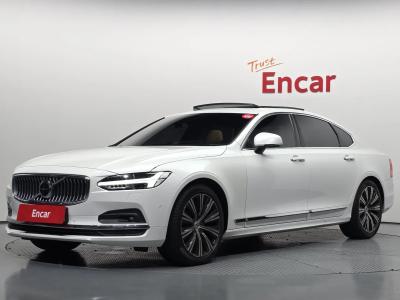 2021 Volvo S90