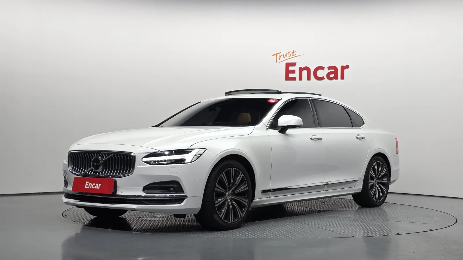 2021 Volvo S90