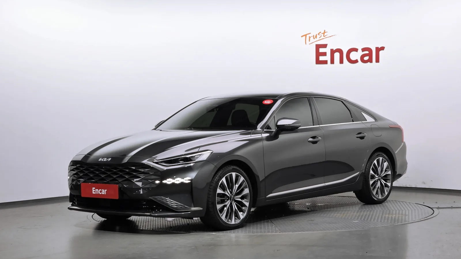 2022 Kia K8