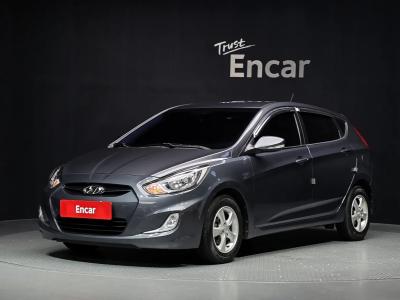 2012 Hyundai Accent
