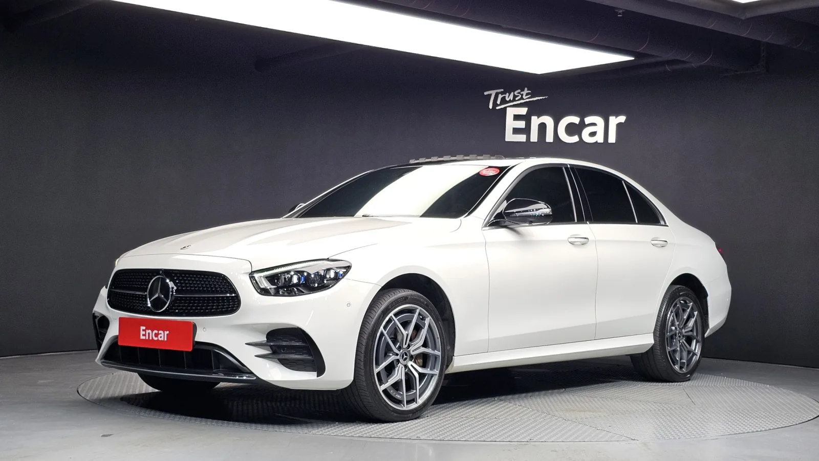 2022 Mercedes-Benz E-Class