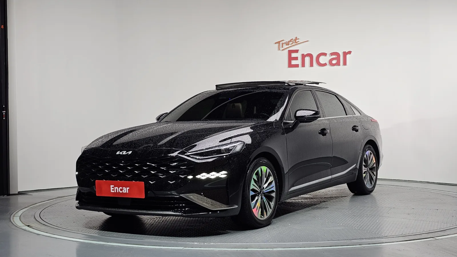 2022 Kia K8