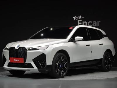 2024 BMW iX