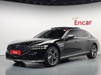 2022 Genesis G90