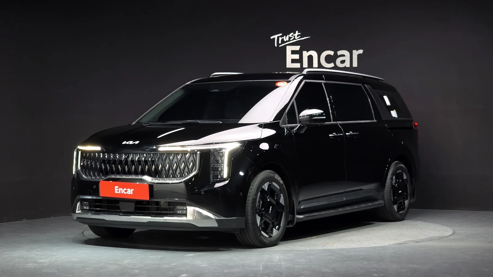 2025 Kia Carnival