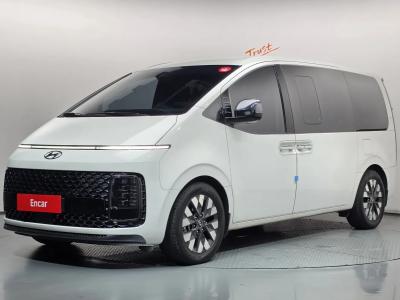 2024 Hyundai Staria
