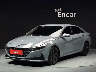 2022 Hyundai Elantra