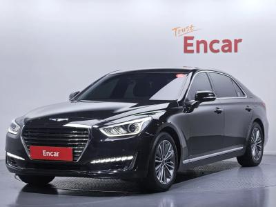 2018 Genesis EQ900