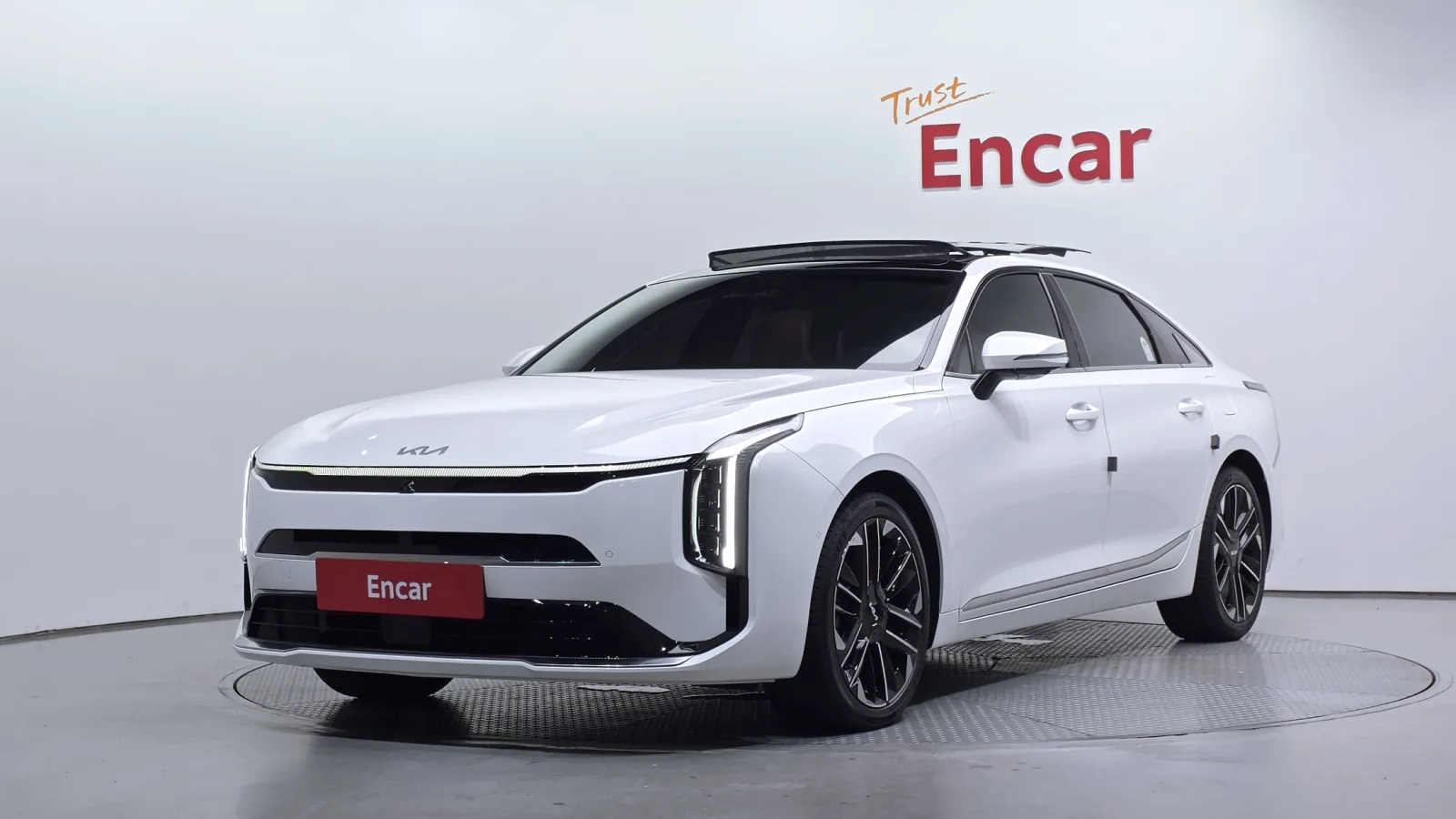 2025 Kia K8