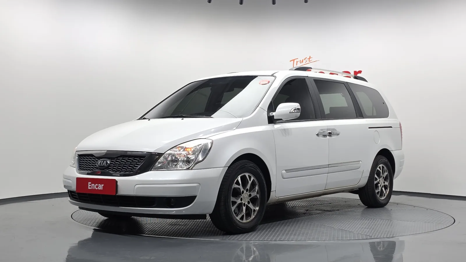 2014 Kia Carnival