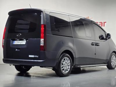 2023 Hyundai Staria