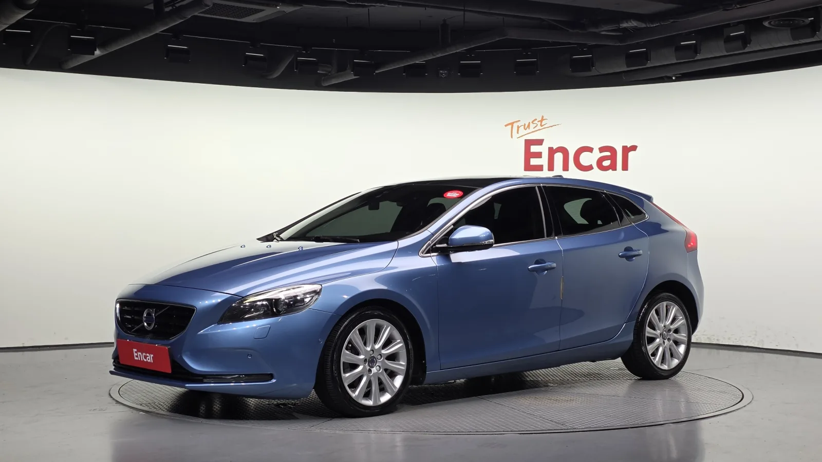 2015 Volvo V40