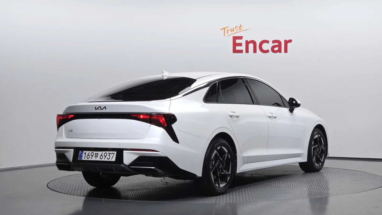 2025 Kia K5