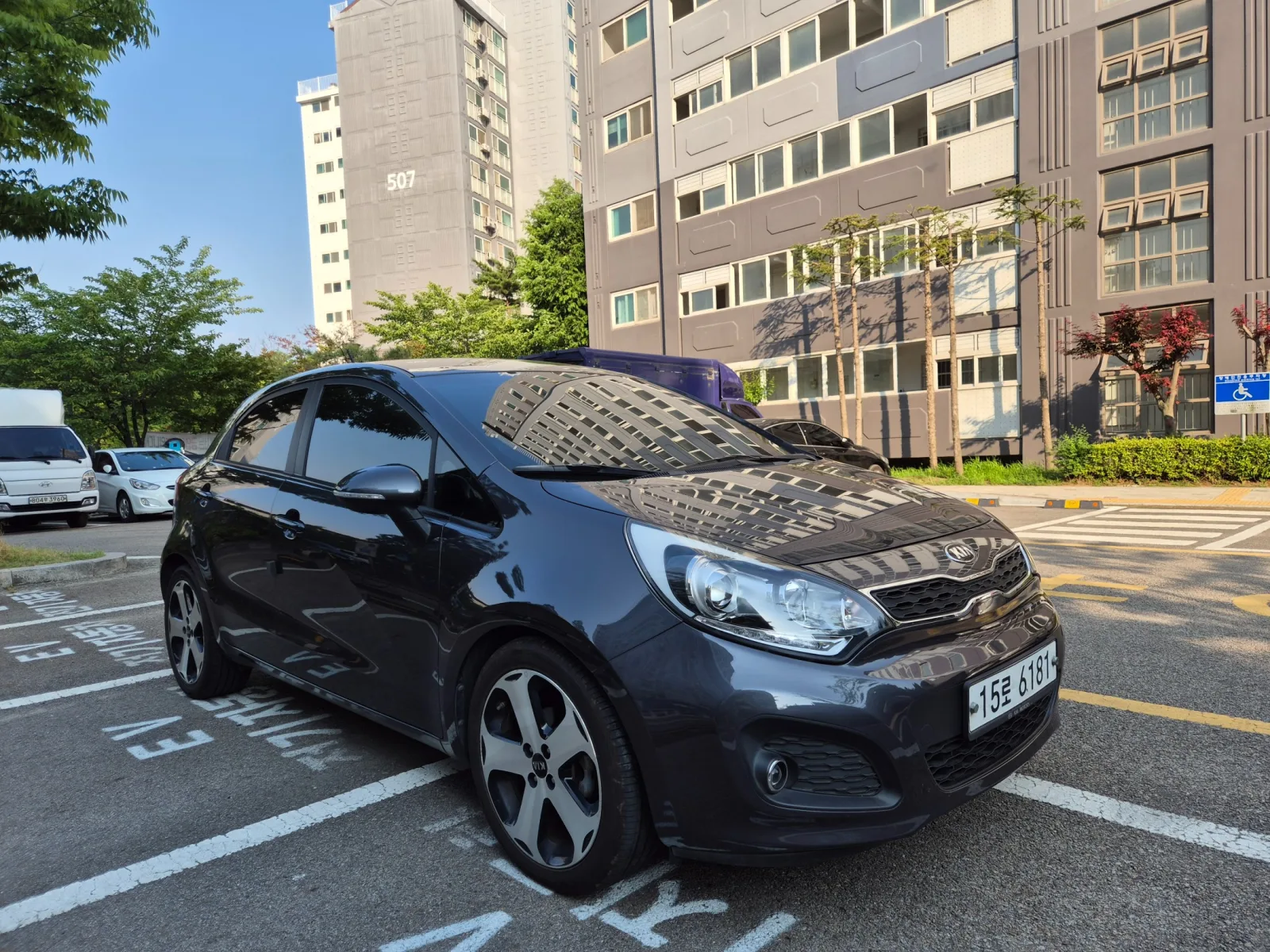 2013 Kia pride