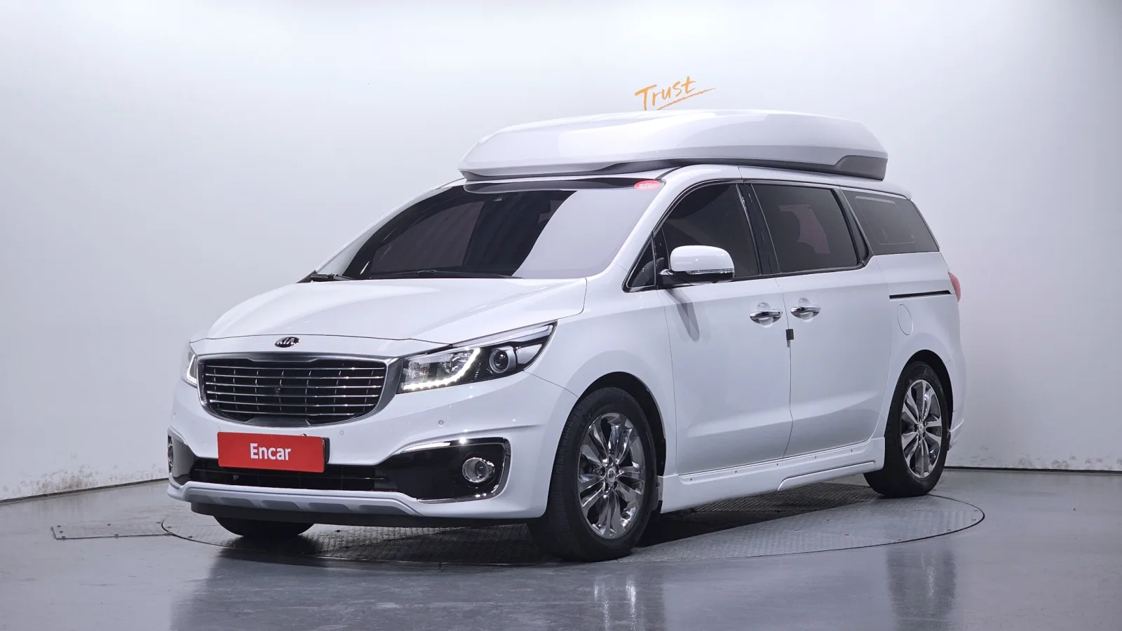 2017 Kia Carnival