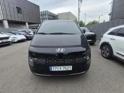 2022 Hyundai Staria