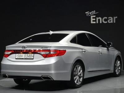 2017 Hyundai Grandeur